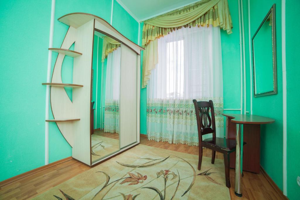Hotel Vinnytsia Sawoy Room photo