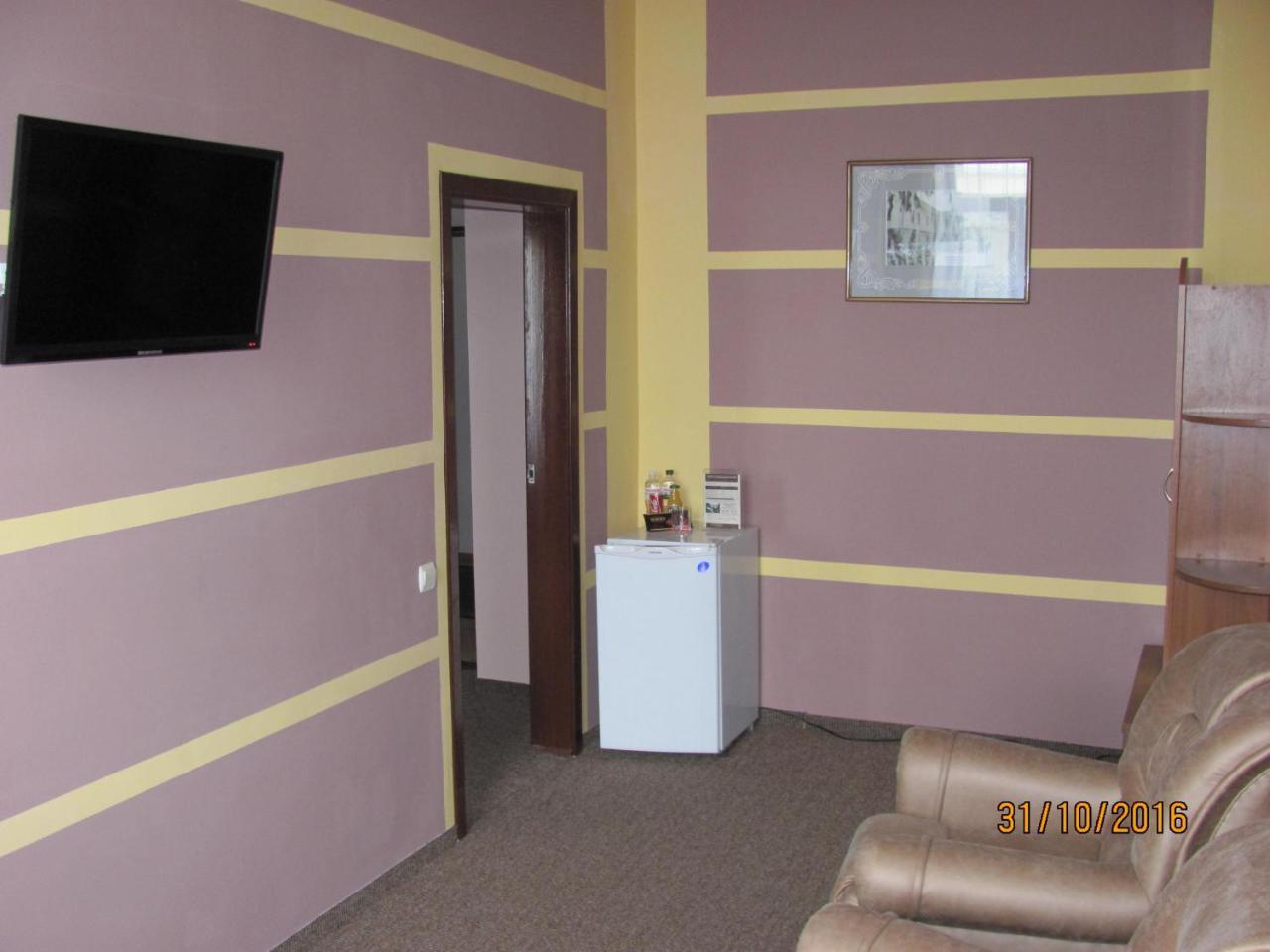 Hotel Vinnytsia Sawoy Exterior photo