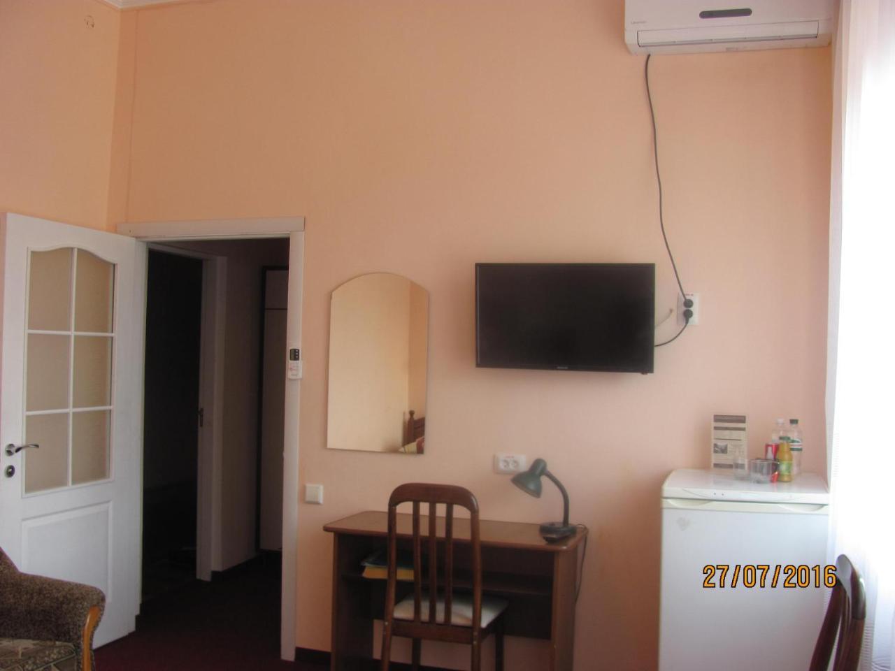 Hotel Vinnytsia Sawoy Exterior photo