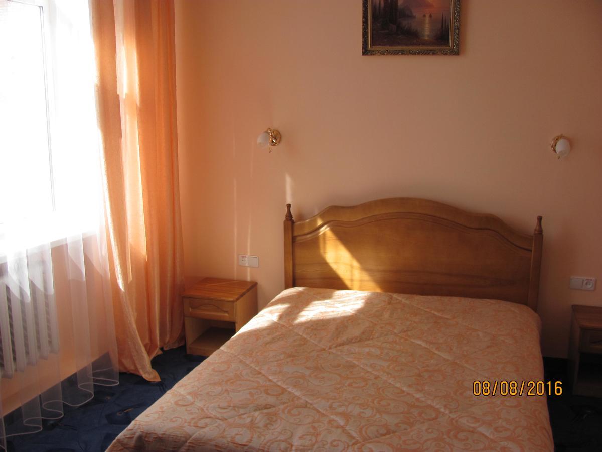 Hotel Vinnytsia Sawoy Exterior photo